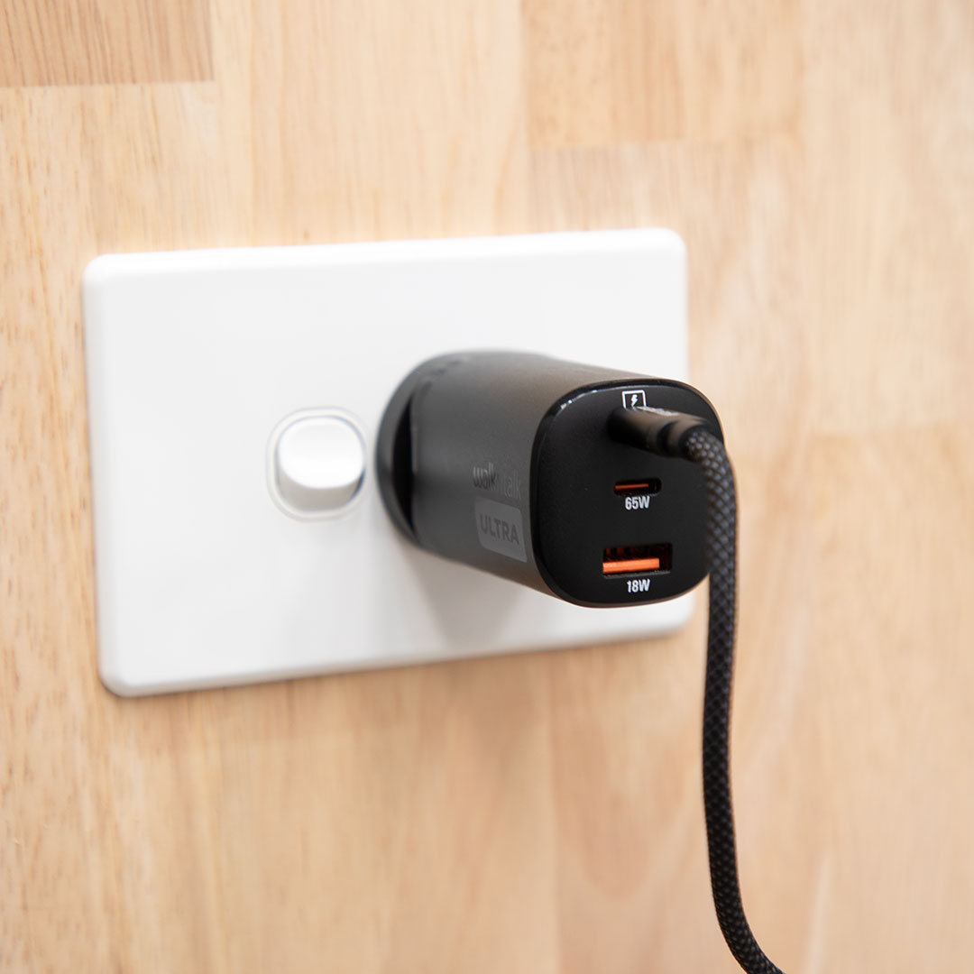 USB-C Fast Wall Charger for Laptops, Tablets & Phones