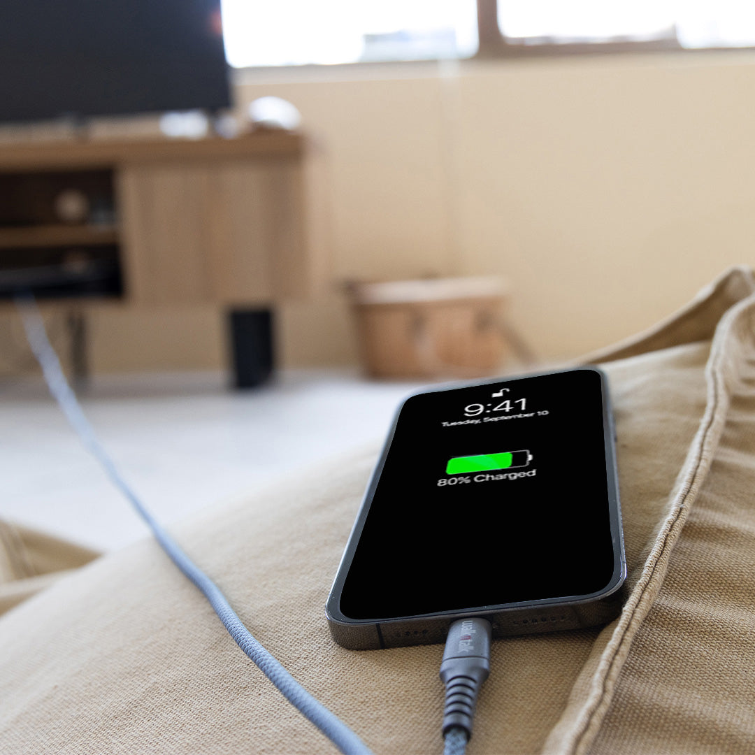 Cable Lightning Braided 3m - Blue  Apple MFI Certified Charge and Sync Cable charging an iPhone